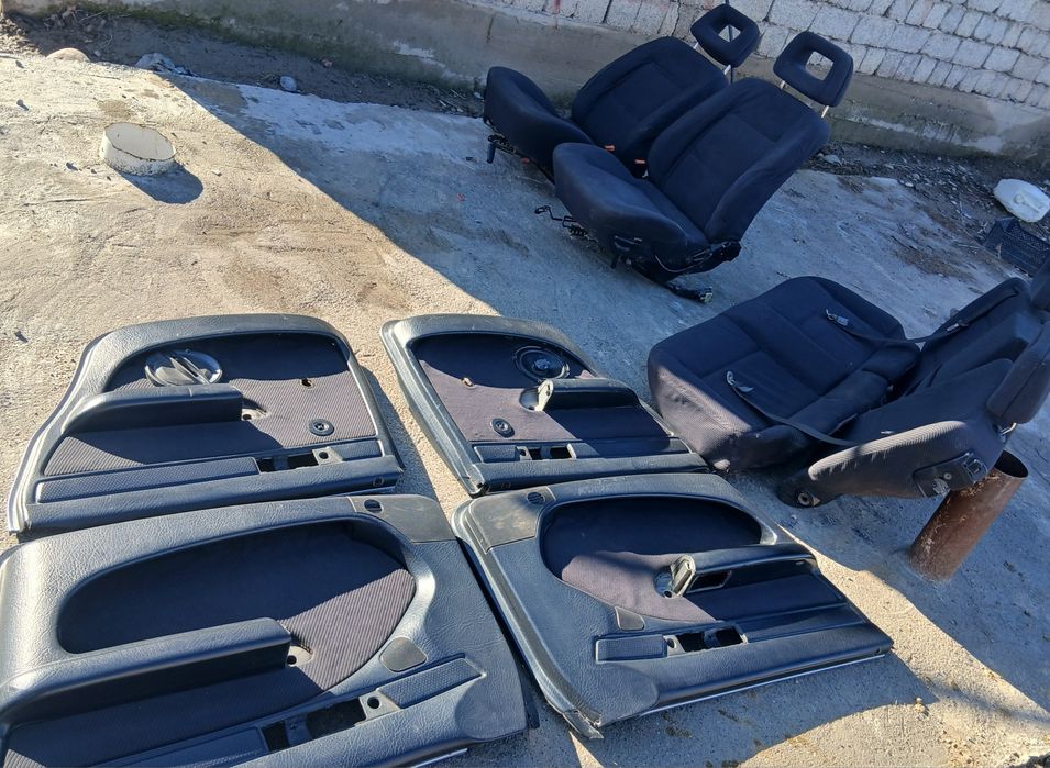 Сидение на Ауди С4 100 универсал