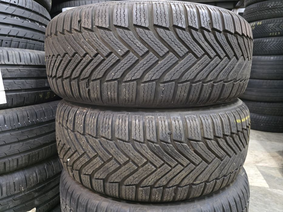 4бр Зимни гуми 215 55 16 - Michelin -