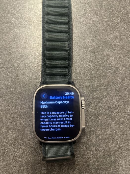 Apple Watch Ultra 1 88% curea verde si fir de incarcare