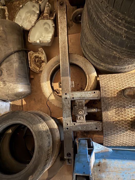 Подменик винтов трифазен