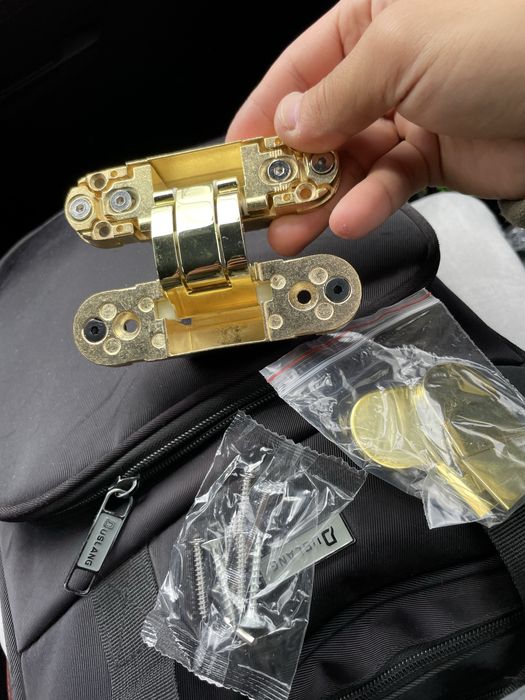 Скрытый петля для двери