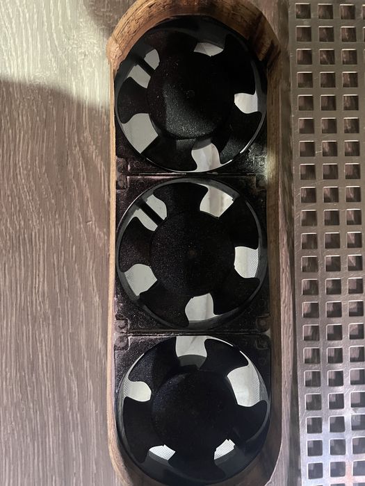 Masa manichiura cu aspirator