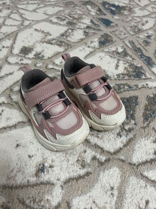 Продам детские вещи