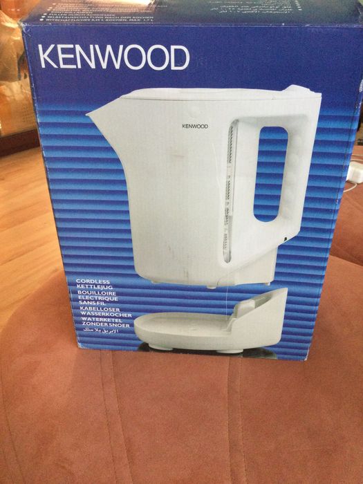 НОВА!!! Електрическа кана KENWOOD