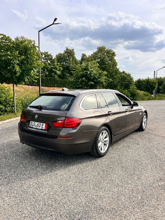 BMW 5 Series 2012 — imagine 4