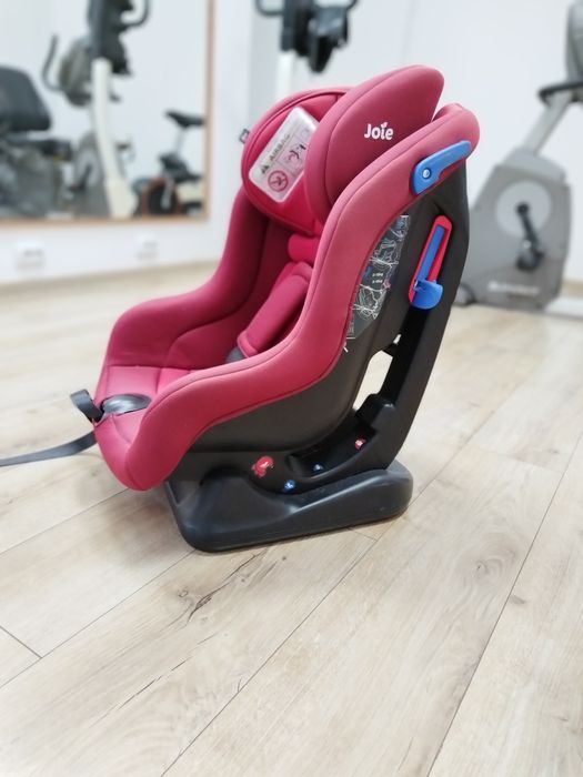 Vând scaun auto joie