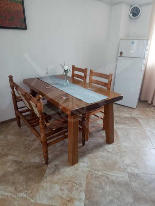 Дава се под наем Тристаен апартамент в Варна, Общината - 88 кв.м за 648.21 € - Снимка #2