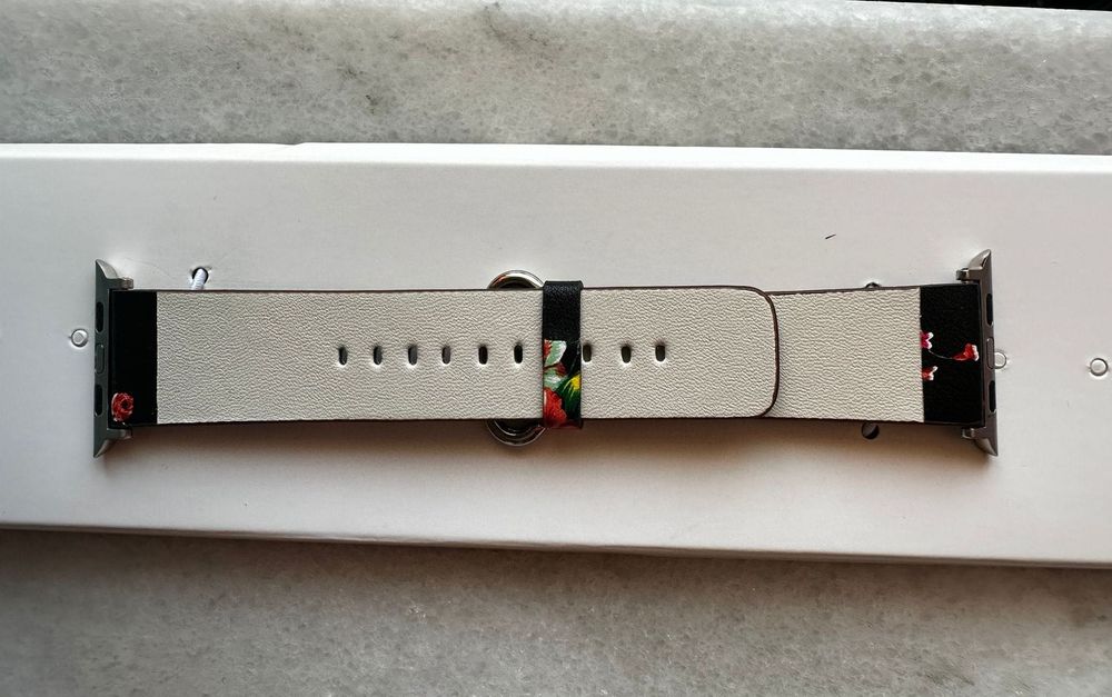 Curea de piele Apple Watch