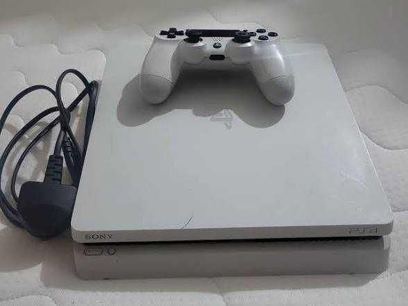 PlayStation 4 slim oq rang 512 gb