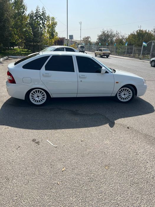 Lada priora  2012 yil prabik 78000km