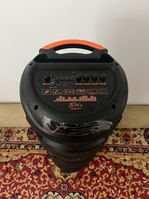 Колонка переносная с микрофоном