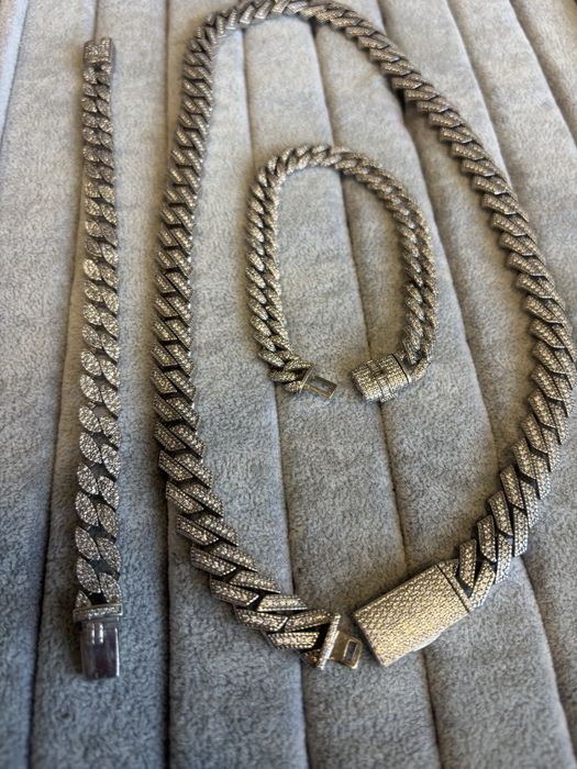 Сребърна гривна Монако с камъчета 37.4гр 925