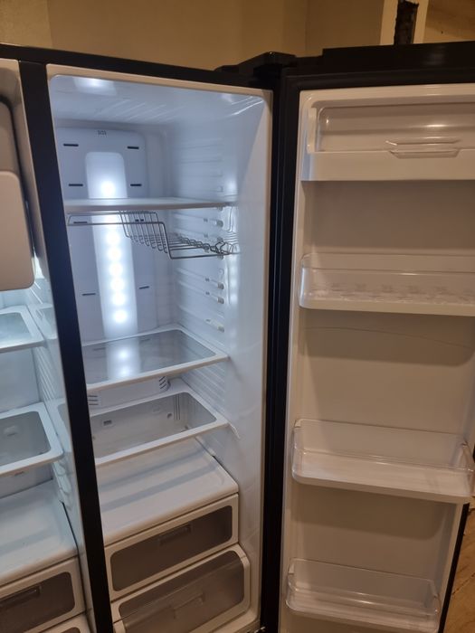 Холодильник samsung