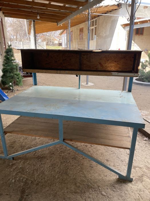 Стол для мастерской