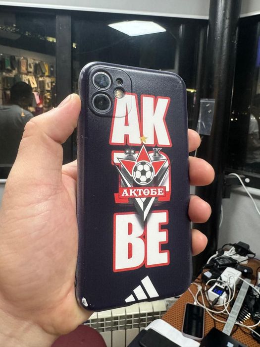Айфон 11/64гб/72% х&йню не писать