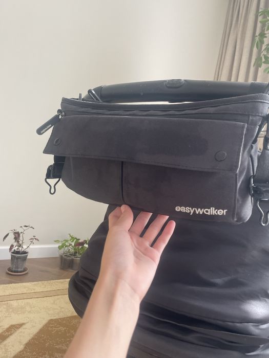 Коляска от бренда easywalker