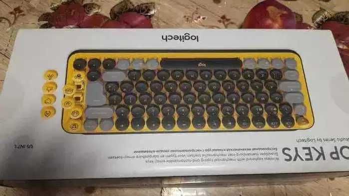 Tastatura mecanica Logitech Pop Keys Blast, Brown switch, Galben/Negru