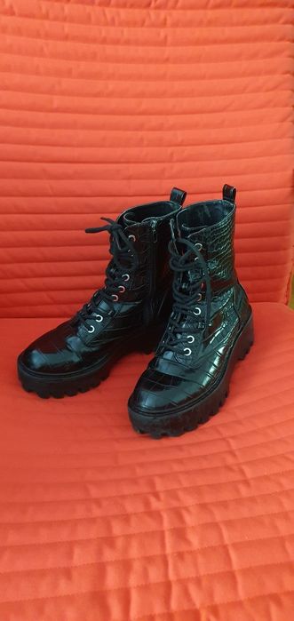 Bocanci chunky Zara Trafaluc croc skin 37