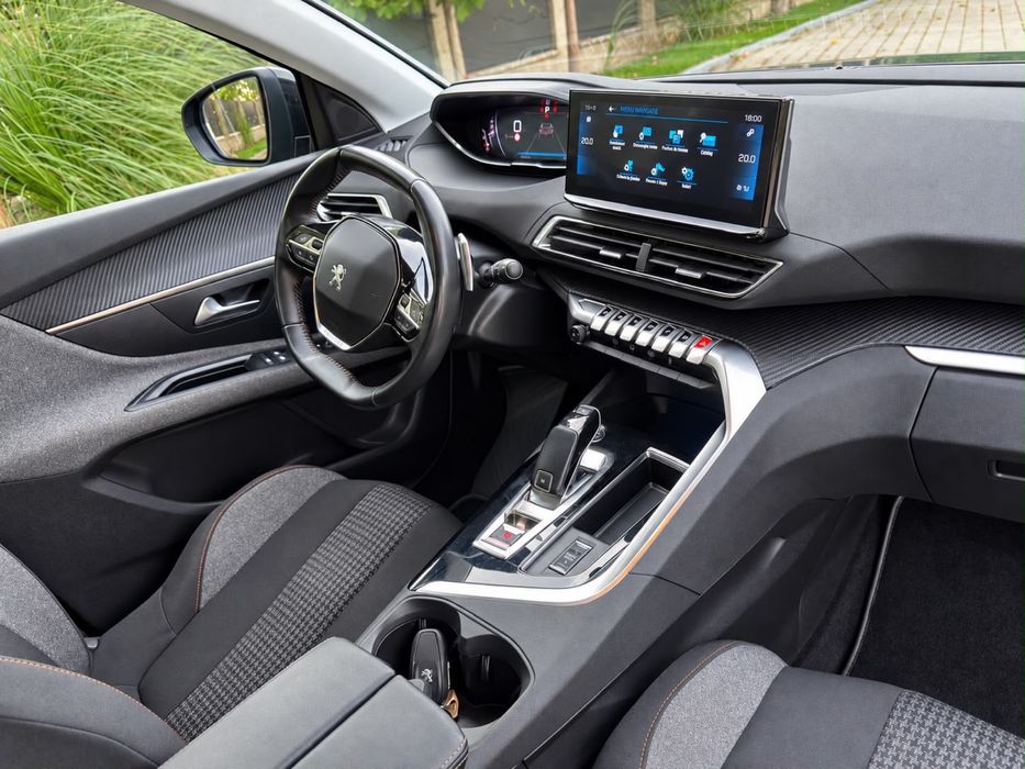 Peugeot 3008, automat, 2023, 1.5 diesel,active pack, conversie lant