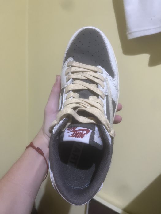 Nike jordan travis scott