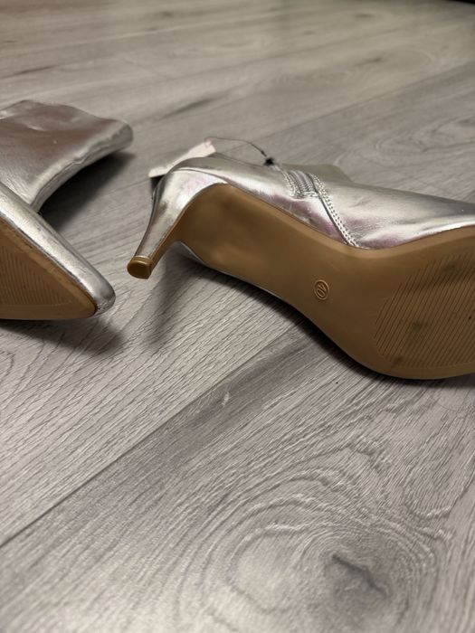 Ghete Lefties marimea 40