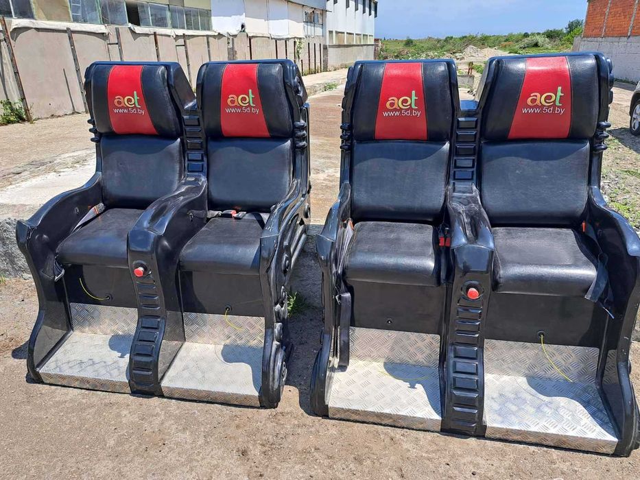 Седалки от и за 5D кино