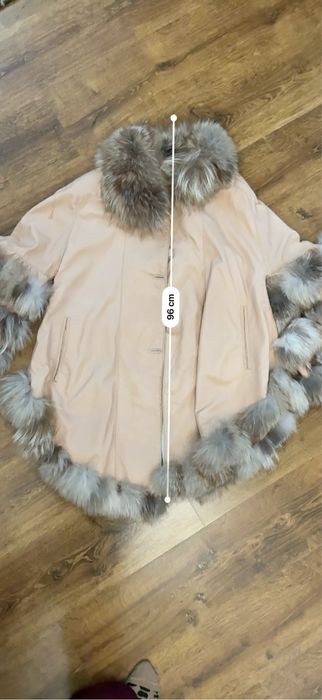 Geaca de piele naturala cu blana de vulpe