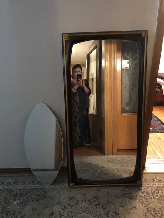 Зеркало сотилади