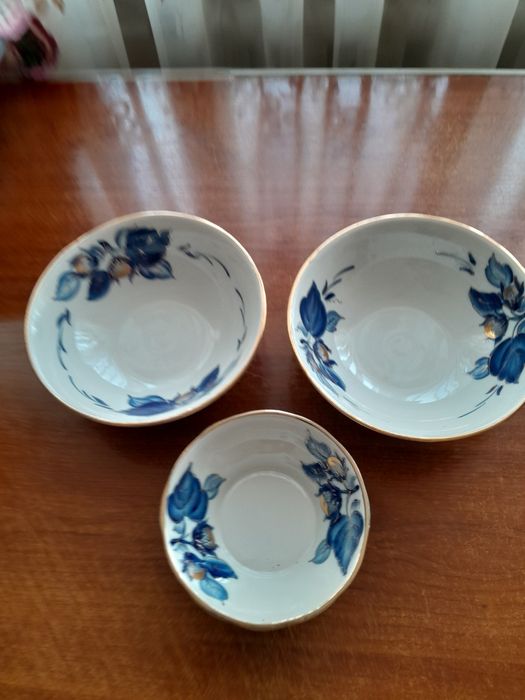 Продам фарфоровую посуду