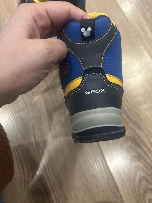 Ghete Geox baieti marimea 26