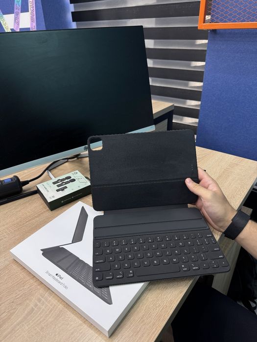 iPad uchun Apple Smart Keyboard - Offitsialniy garantyasi bilan