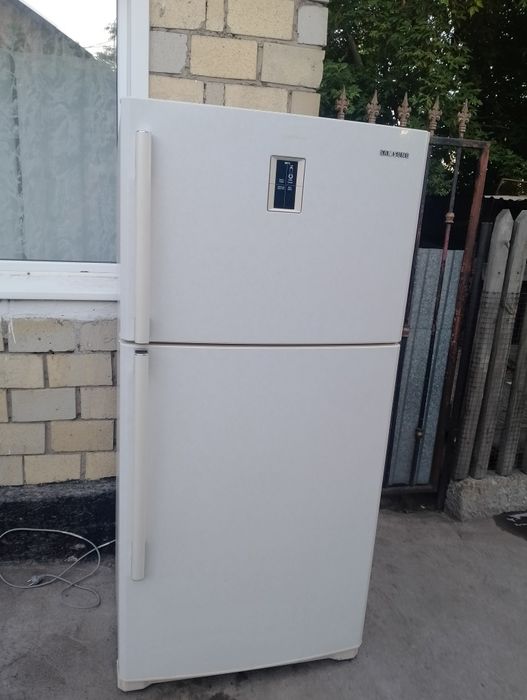 Продам холодильник б/у