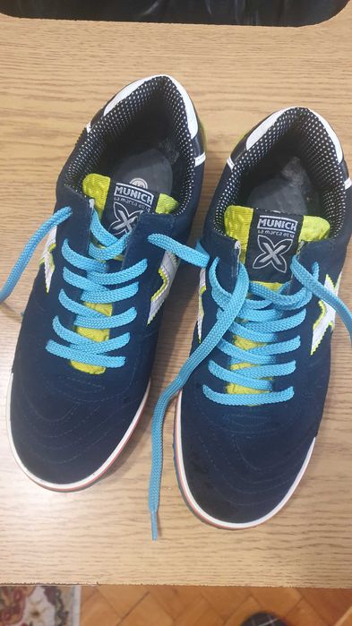 Дамски спортни обувки Munich