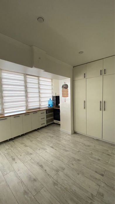 Продам квартиру 120кв 3 комнат