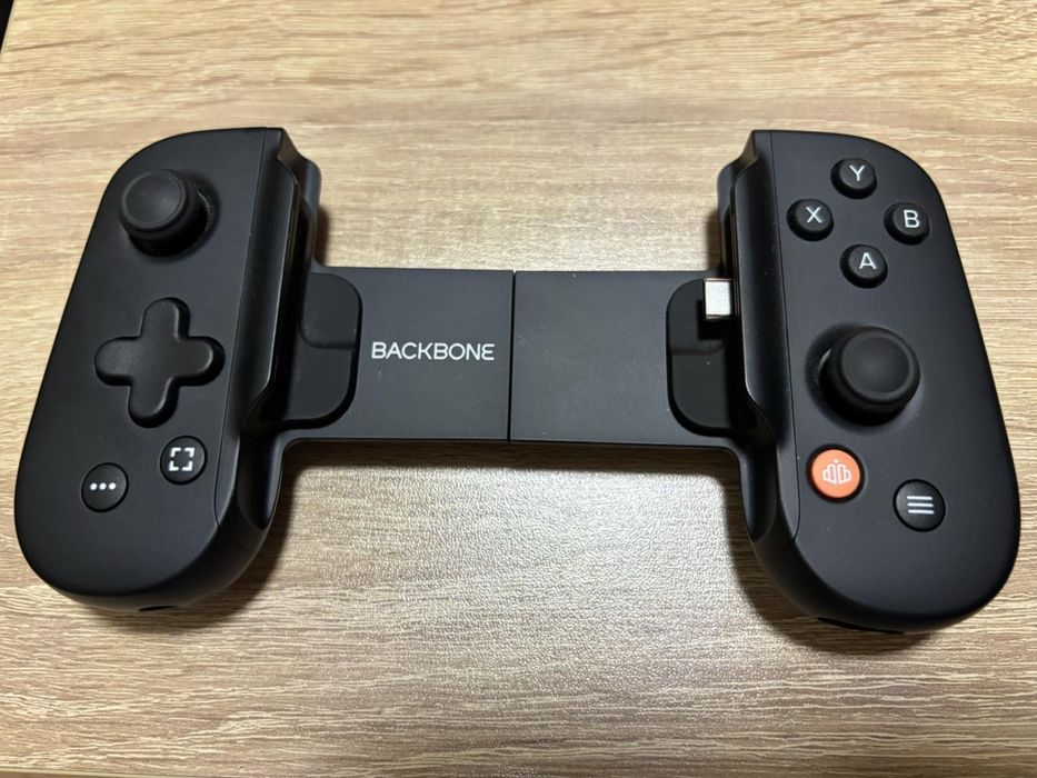 Продавам  Backbone контролер