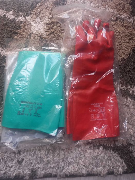 Нови Ръкавици за градината и за работа