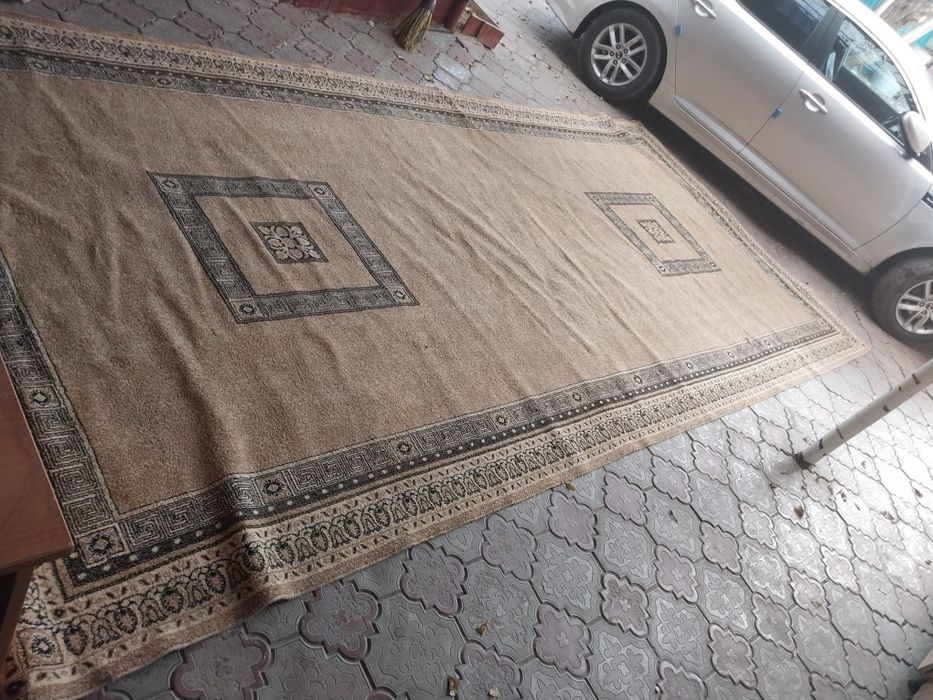 Ковёр продам 2.5×5