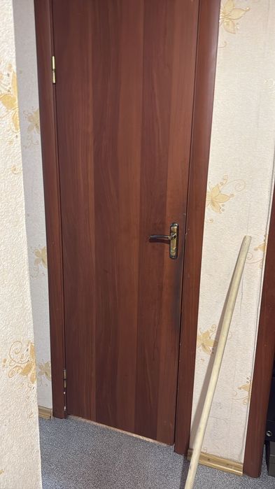 Продаются двери срочно