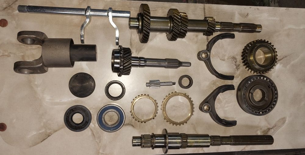 Каробка запчасть на Дамас и Лабо