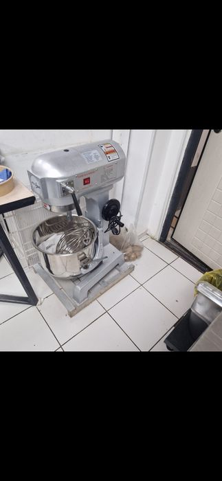 Миксер B20-B серебристый