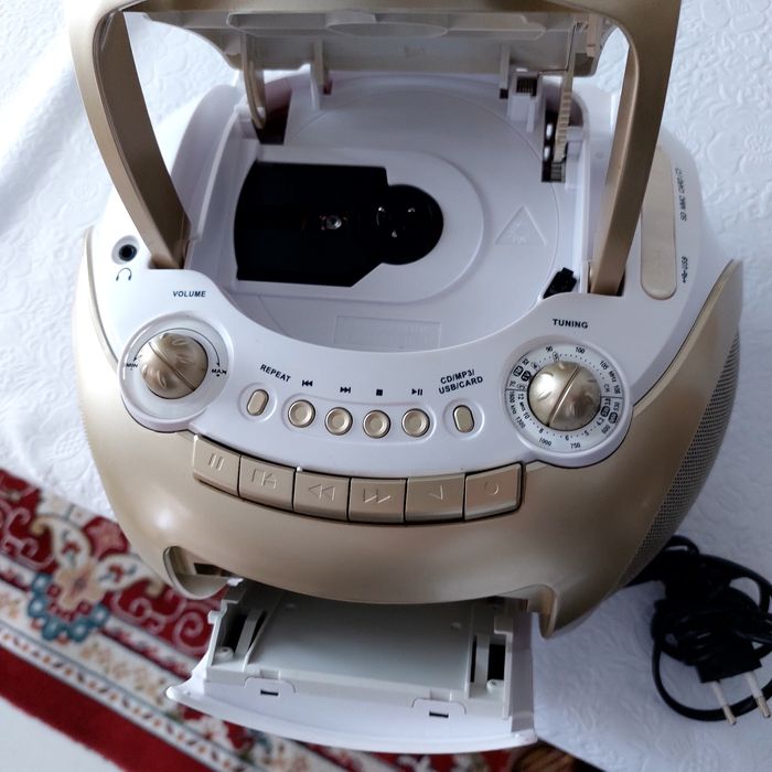 Мини музыкальный центр