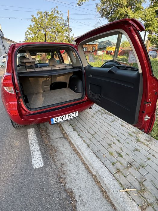 De vanzareToyota RAV-4