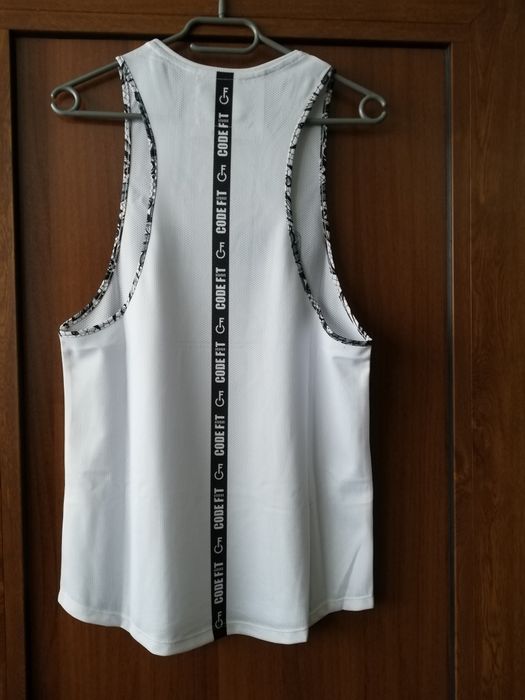 Codefit- спортни дрехи