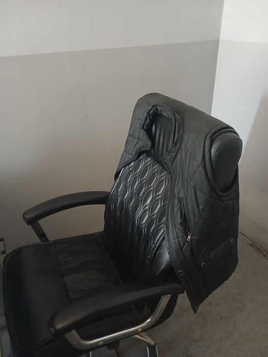Ofis uchun mebel to'plami