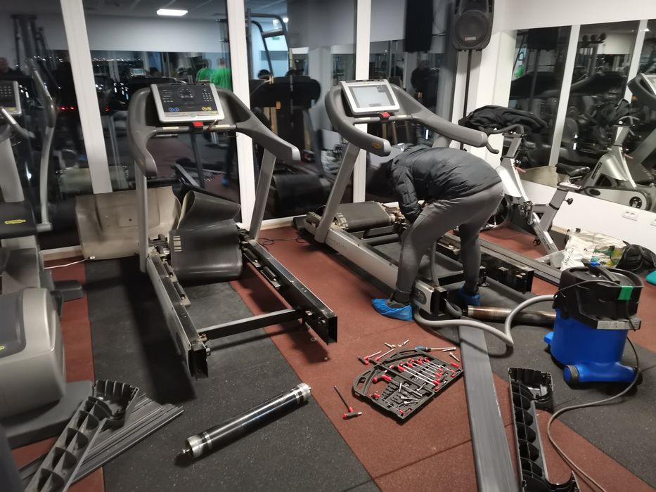 Cauti piese Fitness pentru Banda de Alergare, Bicileta sau Eliptica