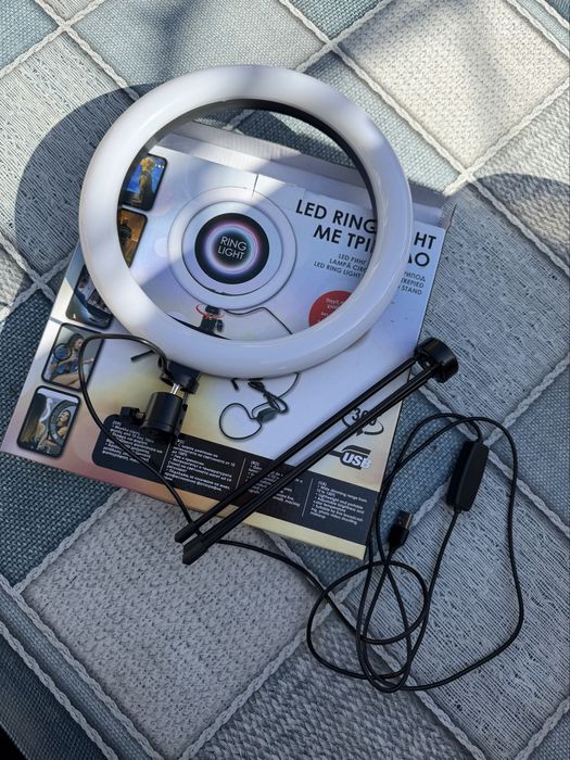 Ринг лампа ЧИСТО НОВА