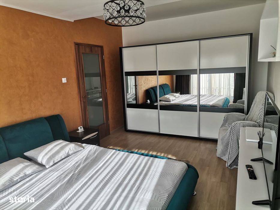 Apartament 2 CD Poitiers Frumoasa Bloc nou Parcare Curte privata