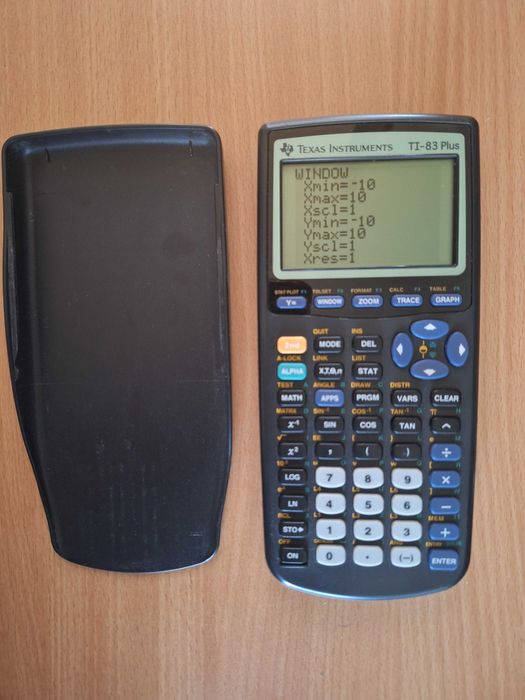 Calculator profesional stiintific grafic Texas Instruments TI-83 Plus