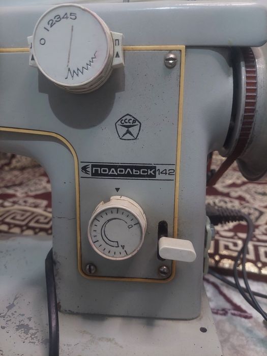 Tikuv mashinasi sotlad