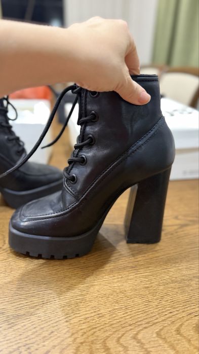 Ботинки schutz кожа